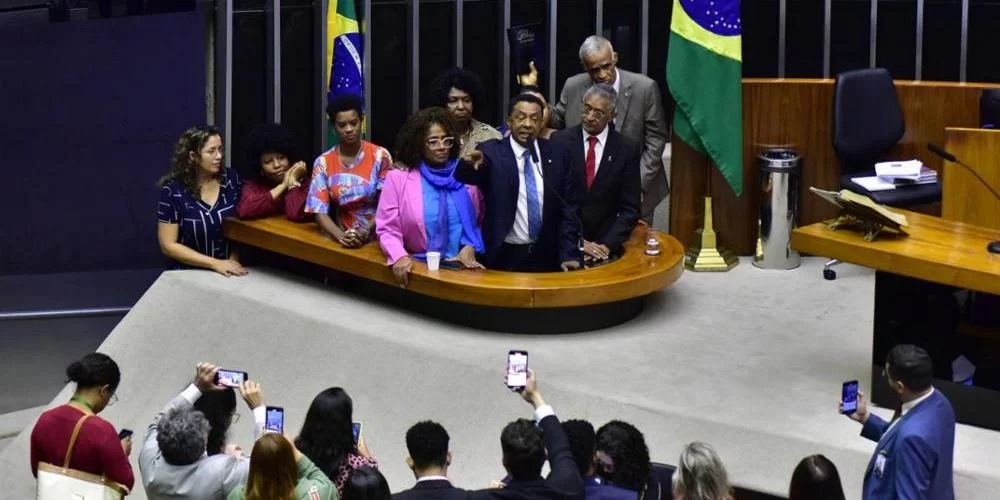 Câmara aprova Dia da Consciência Negra como feriado nacional