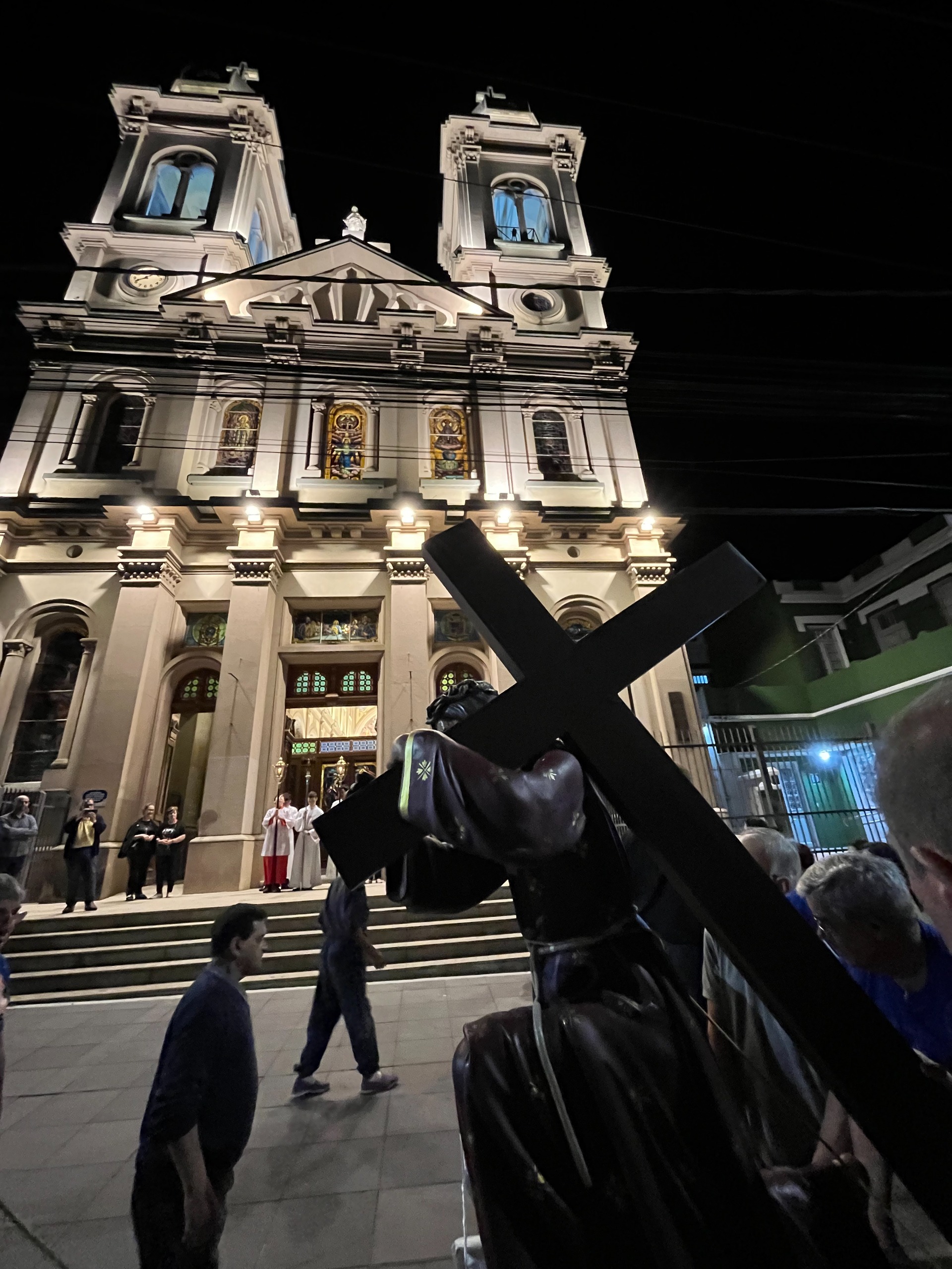 Semana Santa mobiliza fiéis em Santa Maria e região; veja a programação e onde Dom Leomar vai celebrar