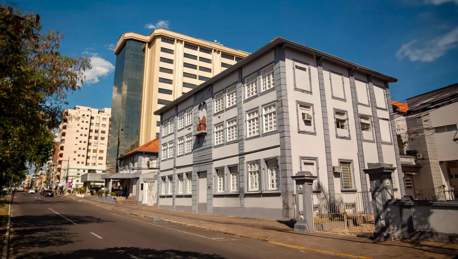 Polícia Civil alerta para golpe onde criminosos estariam cobrando dinheiro para exames de pacientes internados em Santa Maria