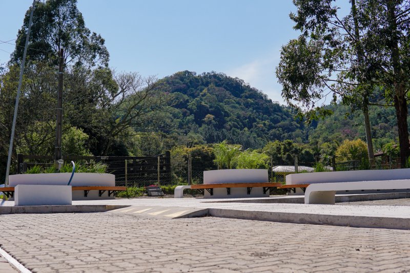 Revitalização dos mirantes da Estrada do Perau ultrapassa 30% de execução