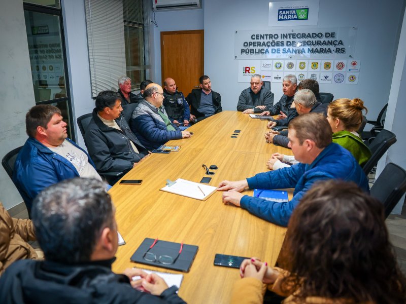 Subprefeitos se reúnem para debater ações de segurança pública no Interior do Município