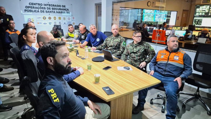 Prefeitura reúne forças de segurança no Ciosp para tratar de exercício simulado da Barragem do DNOS