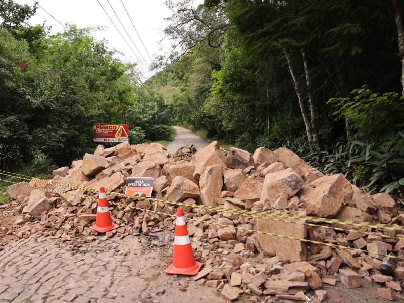 Prefeitura publica edital de licitação para reconstrução da Estrada do Perau, entre Santa Maria e Itaara