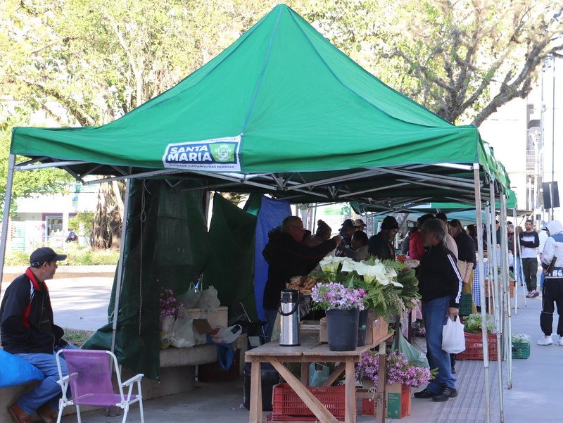 Para fortalecer a economia local, Prefeitura promove feiras dos produtores da agricultura familiar
