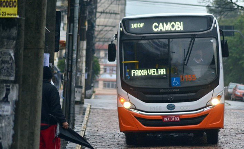 Confira as informações sobre o trânsito e linhas de ônibus  durante as noites de Calourada em Santa Maria