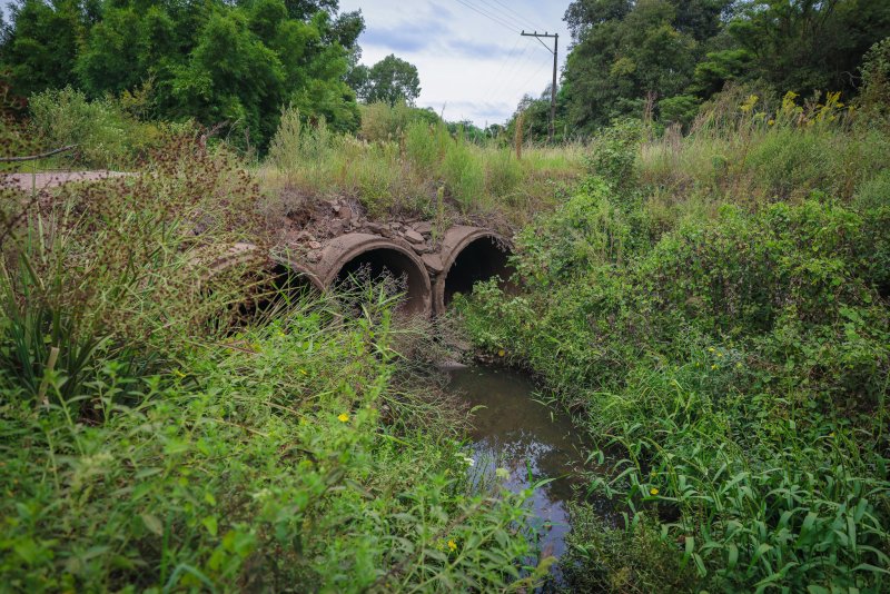 Prefeitura autoriza obras de recuperação de sistema de escoamento da chuva em via de Santa Flora