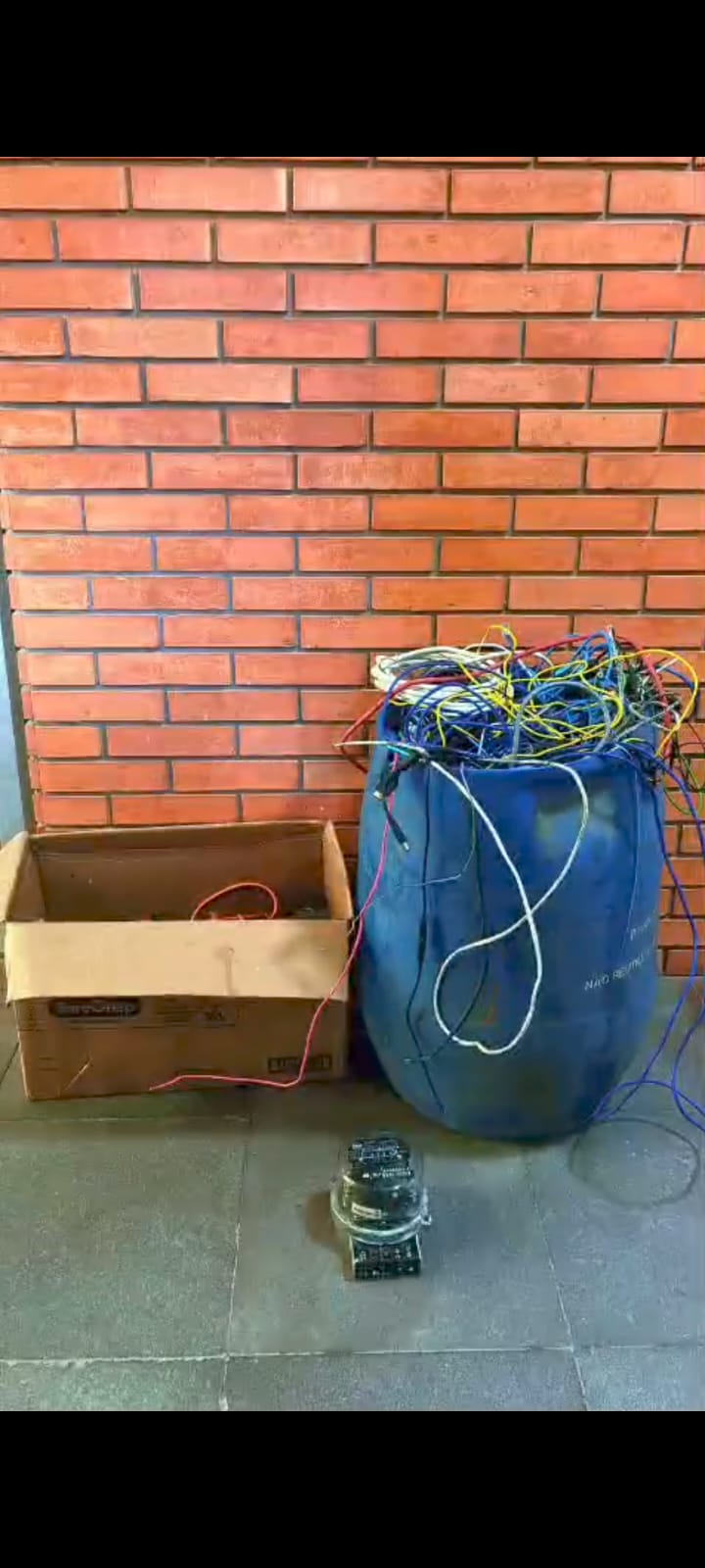 Operação da Brigada Militar apreende 31 kg de cobre e prende duas pessoas em recicladoras de Santa Maria