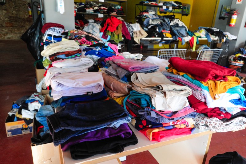 Prefeitura recebe doação de 5,5 mil peças de roupas para a Campanha do Agasalho