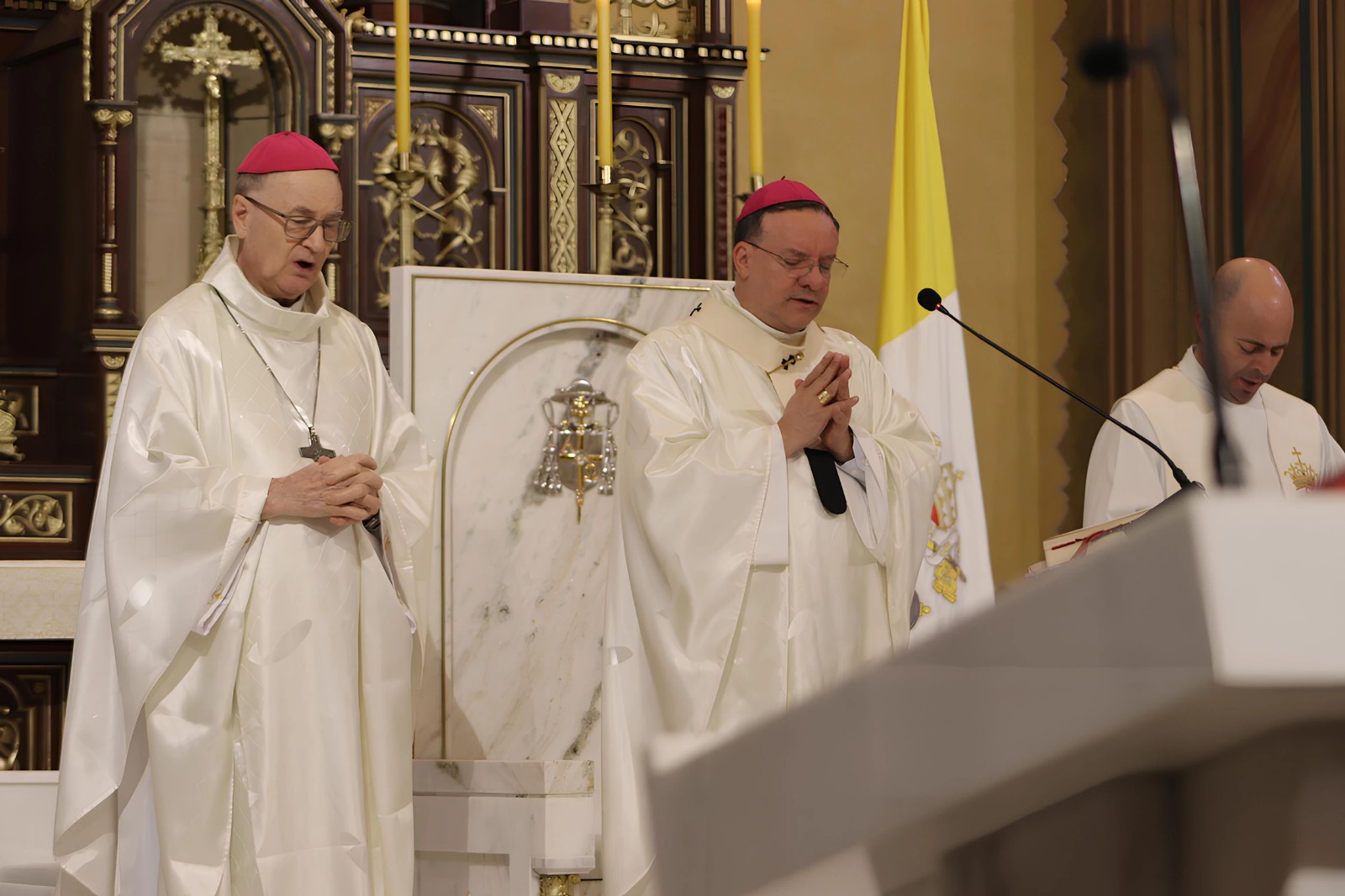 Arquidiocese de Santa Maria celebra missa em sufrágio ao Papa Francisco, falecido aos 88 anos