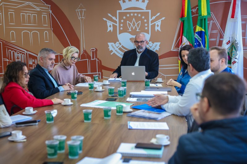 Prefeitura cobra soluções da Corsan para problemas de abastecimento, repavimentação e cobranças em Santa Maria