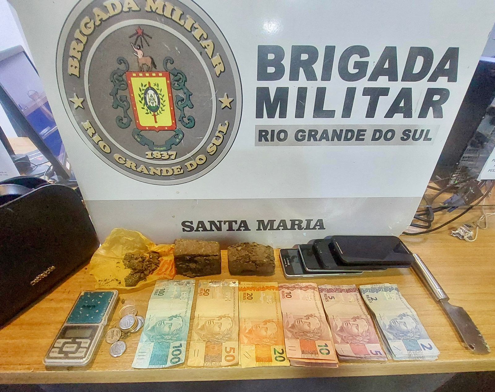 Rádio Medianeira - Notícias, Música e Informação